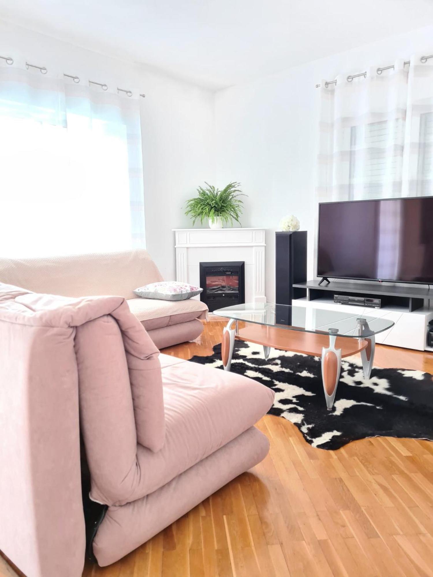 Apartman Varga تروغير الغرفة الصورة